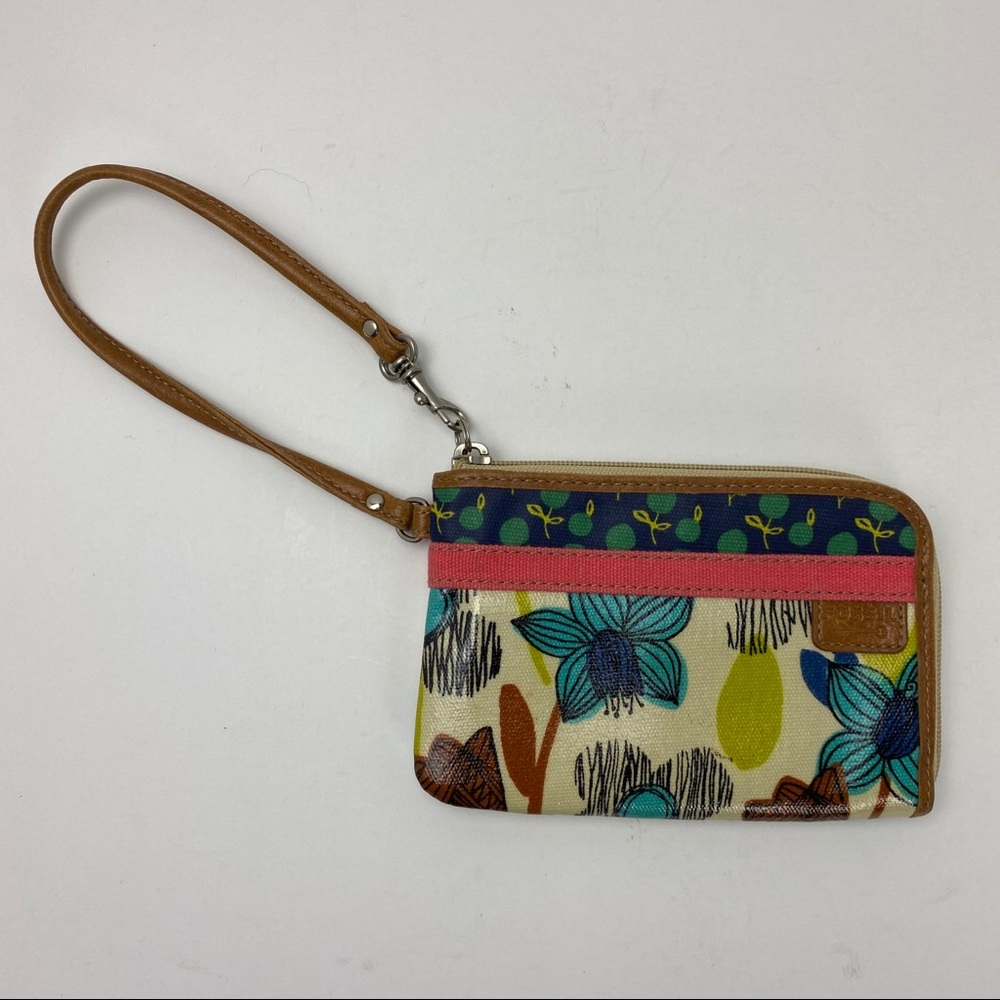 Women’s Fossil Wristlet Zip Around Clutch
